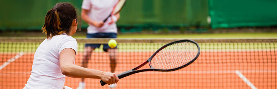 Nadal, Federer, Djokovic,Pliskova,Williams,Halep questi sono alcuni dei nomi che ci vengono in mente ogni volta sentiamo la parola Tennis, ma cosa hanno in comune? Analizzando il modello prestativo si può sicuramente affermare che.. Continua a leggere per saperne di più. Il core stability nel tennis di alto livello