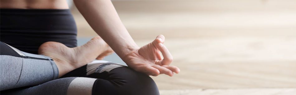 A chi non è capitato di essere particolarmente stressato in alcuni periodi della vita? Yoga e sindrome da stress cronico