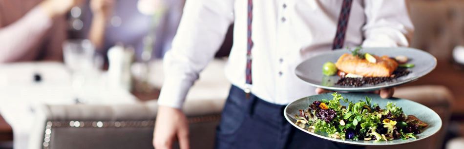 Il dubbio emblematico per eccellenza per chi segue un regime alimentare è senz’altro: ma posso andare a mangiare fuori? E se SI cosa posso mangiare? SOS Dieta: cosa mangio al ristorante?